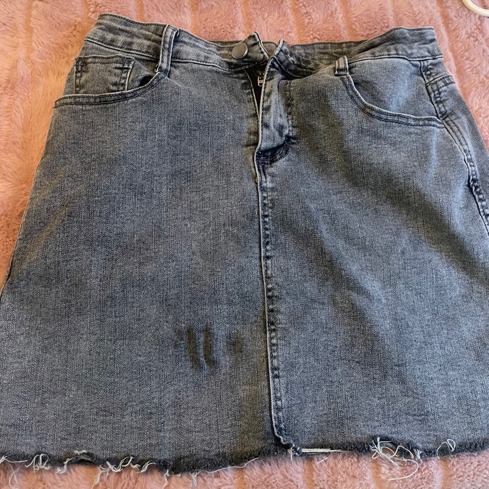 black jean mini skirt